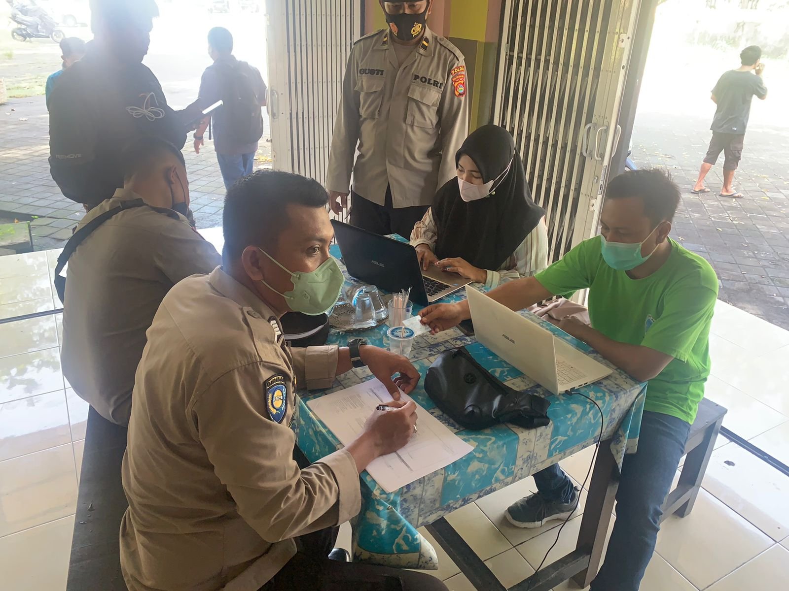 Vaksinasi di Kediri Lombok Barat, Lakukan Penyekatan