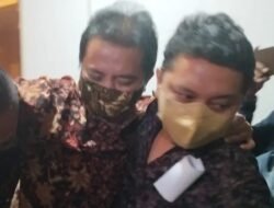 Roy Suryo menjalani pemeriksaan di Polda Metro Jaya, Terkait Unggahan Meme Stupa Candi Borobudur