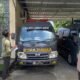 Polres Lombok Barat Dukung Pengamanan Kampanye Pemilu dengan Mobil Ambulance