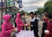 Berkah Ramadhan Gabungan Satker Polres Bima, Bagikan Takjil Berbuka Puasa