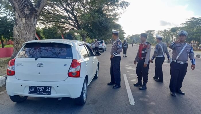 Operasi Patuh Rinjani: Polisi Lombok Barat Tindak Tegas Pelanggar Lalu Lintas