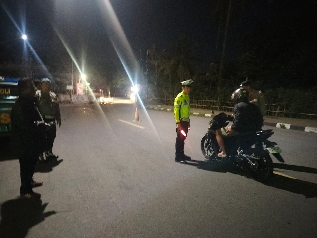 Polisi Tertibkan Knalpot Brong, Cegah Balap Liar di Senggigi