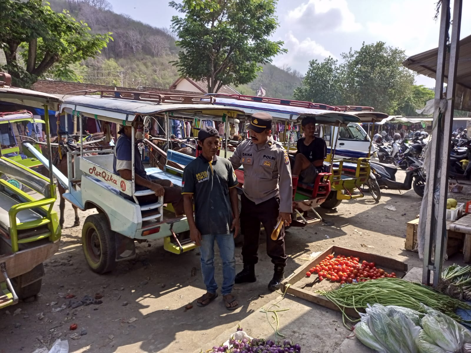 Polres Lombok Barat Gandeng Kusir Cidomo Jaga Kamtibmas Jelang Pilkada 2024