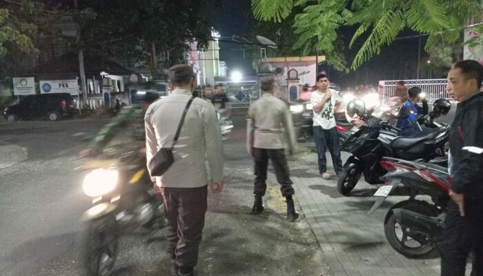 Patroli Polsek Gerung: Jaga Keamanan Nobar Piala Dunia di Lombok Barat