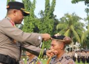 Dedikasi dan Loyalitas Dihargai: Polres Lombok Barat Gelar Upacara Kenaikan Pangkat dan Purna Tugas