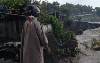 Polsek Batulayar Patroli Antisipasi Cuaca Ekstrem dan Kriminalitas