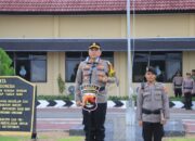 Kapolres Sumbawa Barat Pimpin Upacara Kenaikan Pangkat Personel Polri Periode 1 Januari 2025