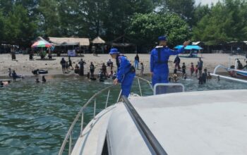 Patroli Pengamanan Lebaran Ketupat di Perairan Cemara – Lembar Polairud Polres Lombok Barat