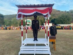 Upacara Penurunan Bendera Merah Putih Tingkat Kecamatan Hu’u Berlangsung Khidmat