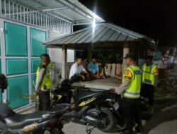 POLSEK SETELUK LAKSANAKAN PATROLI DIALOGIS HEBAT DI DUSUN SELAYAR, DUKUNG QUICK WINS PRESISI POLRI