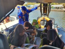 Sat Polairud Polres Sumbawa Gelar Poliklinik dan Perpustakaan Terapung, Sasar Warga Pesisir