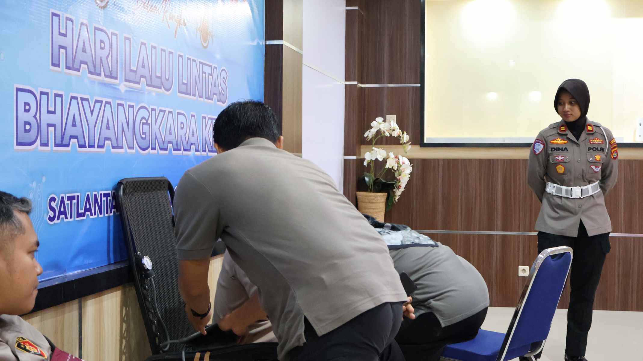 Donor Darah Polres Lombok Barat, Wujud Kepedulian dalam HUT Lalu Lintas ke-70