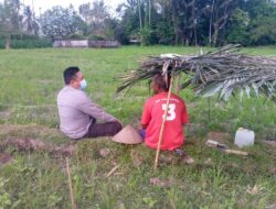 Bhabinkamtibmas Jagaraga Dorong Warga Kuripan Optimalkan Lahan untuk Ketahanan Pangan