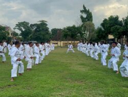 Personel Polres Bima Kota dan Brimob Ikuti Ujian Beladiri Syarat UKP Periode 1 Januari 2026