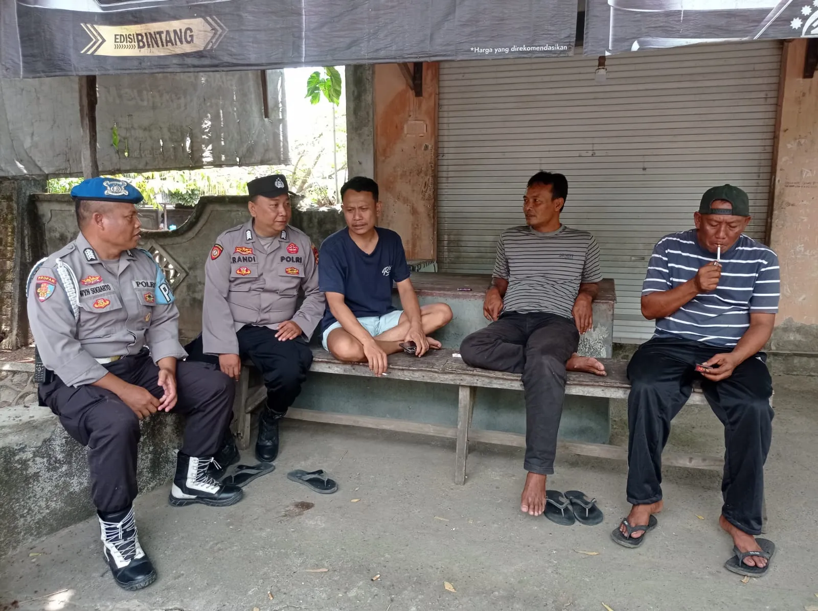 Polsek Lembar Turun Langsung: Cegah 3C Lewat Patroli Dialogis