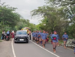 Polsek Sekotong Amankan Nyongkolan Gendang Beleq di Jalur Utama