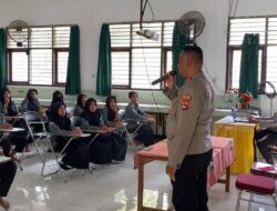 Polsek Sumbawa Sosialisasikan SMA Kemala Taruna Bhayangkara di SMPN 5