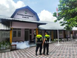 Cegah DBD, Biddokkes Polda NTB Fogging di Polres Lombok Timur dan Jajaran Polsek