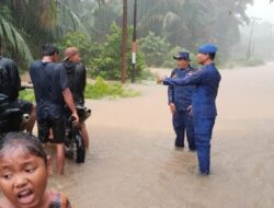 POLRI KERAHKAN 135 PERSONEL UNTUK OPERASI KEMANUSIAAN BENCANA ALAM DI SUMATERA UTARA