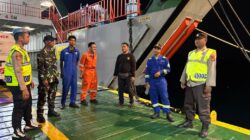 Polsek Kawasan Pelabuhan Laut Tano Jaga Keamanan Pengguna Jasa Pelabuhan