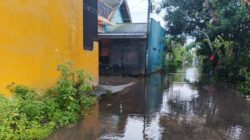 Lombok Barat Kebanjiran, Polisi Sisir Desa Perampuan