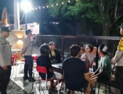 Pastikan Kondusifitas Wilayah dan Cegah Aksi Balapan Liar Polsek Woha Gelar Patroli KRYD Mobile di Malam Hari