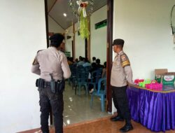 Pastikan Kenyamanan Umat Kristiani Dalam Beribadah Polsek Donggo Laksanakan Pengamanan