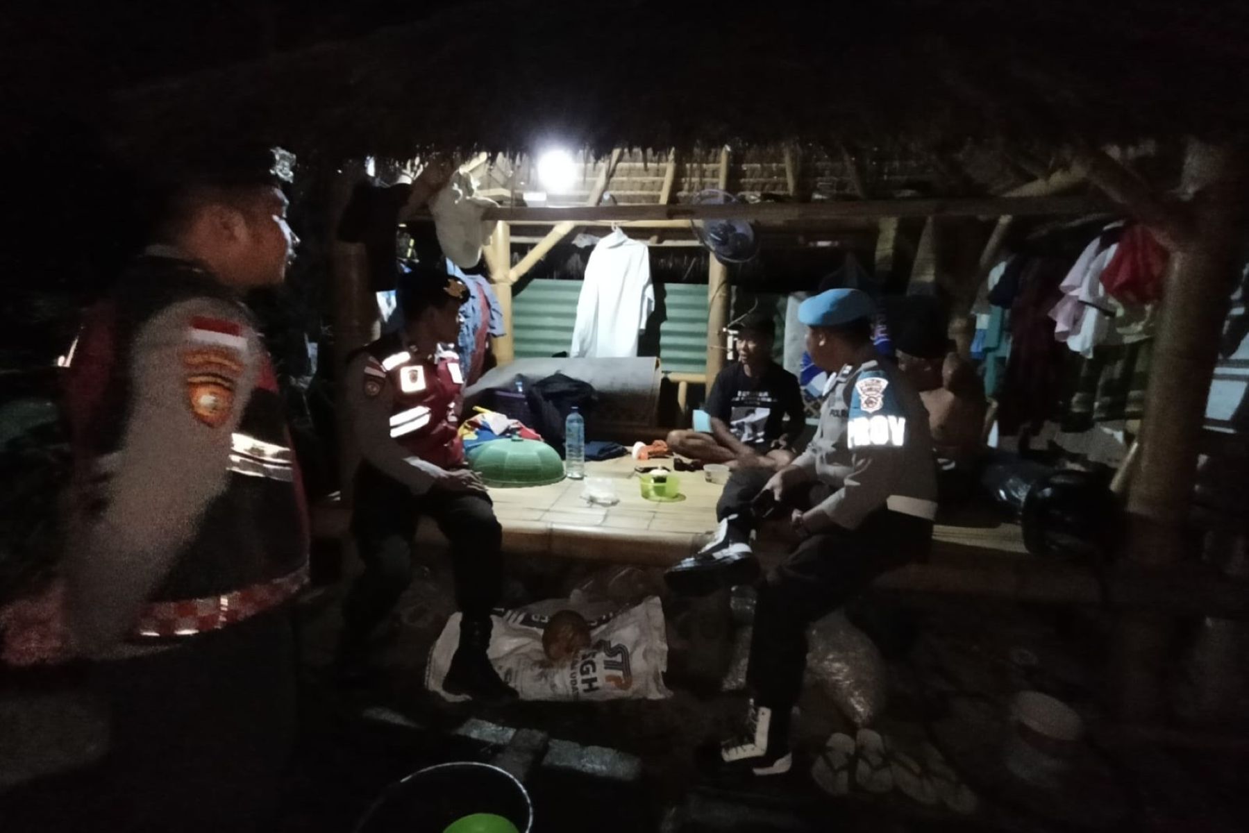 Jelang Pancaroba, Polisi Sekotong Ajak Warga Aktif Jaga Kamtibmas