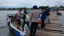 Melalui Kegiatan Binmas Satpolairud Polres Bima Imbau Warga Pesisir dan Nelayan Waspada Cuaca Ekstrim