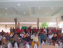 Kapolres Lombok Utara Gowes Kamtibmas di Desa Pendua, Salurkan Bansos dan Layanan Kesehatan Gratis