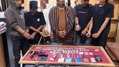 jaringan pengedar Shabu di gang Talabiu dibekuk beserta BB Shabu dan senpi rakitan.