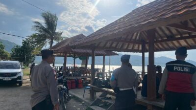 Cegah Kriminalitas, Polisi Patroli di Wisata Sekotong