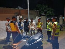 Patroli Dialogis Polsek Taliwang, Antisipasi Gangguan Kamtibmas dan Kenakalan Remaja