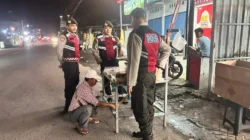 Antisipasi Perang Petasan, Sat Samapta Polres Lobar Edukasi Pedagang
