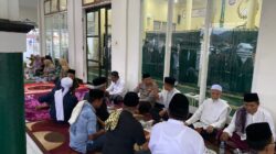 Kapolres Sumbawa Barat Duduk Bersama Masyarakat, Nikmati Kebersamaan Buka puasa bersama.