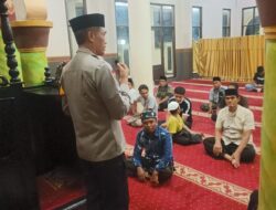 Kabag Ops Polres Dompu Berikan Kultum dan Pimpin Sholat Tarawih di Masjid Miftahul Jannah