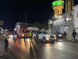 Satgas Preventif dan Personel Pos PAM Operasi Ketupat Rinjani Tingkat Polres Bima Laksanakan Patroli Pengamanan Sholat Taraweh di Kecamatan Bolo