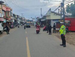 Pelayanan Terbaik, Satgas Kamseltibcarlantas Operasi Ketupat Rinjani Polres Bima Kabupaten Gelar Patroli dan Pengaturan Arus Lalulintas di Titik Rawan