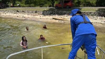 Kenyamanan Pengunjung Pantai Kalaki, Satpolairud Polres Bima Kabupaten Masifkan Patroli Pengamanan