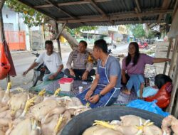 Bhabinkamtibmas Kelurahan Paruga Sambangi Pedagang Ayam, Sampaikan Imbauan Kamtibmas