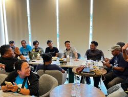 Perkuat Sinergi Informasi, Satgas Damai Cartenz Jalin Silaturahmi dengan Wartawan di Timika