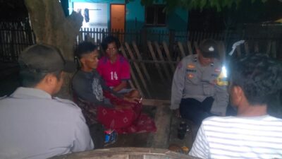 Melalui Patroli Dialogis Malam Hari Polsek Sanggar Cegah Potensi Guankamtibmas dan Imbau Warga Jaga Harkamtibmas