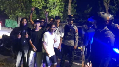 Jaga Kondusivitas Wilayah, Patroli Perintis Presisi Polres Lombok Barat Sisir Kawasan Kediri Hingga Dini Hari