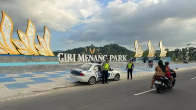 Satlantas Polres Lombok Barat Intensifkan Patroli Sore di Titik Keramaian Gerung Guna Cegah Balap Liar