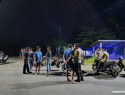 Personel Polsek Sambelia Laksanakan Patroli Guna Antisipasi Gangguan Kamtibmas Dan Balap Liar