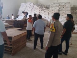 Kawal Ketahanan Pangan: Puluhan Ton Jagung Petani Bagik Polak Sukses Menembus Gudang BULOG