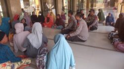 Cara Polres Lombok Barat Jaga Desa Lembar Selatan Tetap Kondusif Lewat Sambang Desa