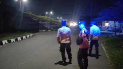 Patroli Blue Light Polsek Kuripan di Jalur Bypass BIL