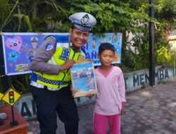 Aksi Humanis Sat Lantas Polres Lombok Barat Ubah Rasa Takut Anak Menjadi Cinta Polisi