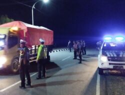 Tekan Kemacetan Arus Lalulintas dan Cegah Kejahatan Jalanan Satlantas Polres Bima Kabupaten Gencarkan Patroli Malam Hari